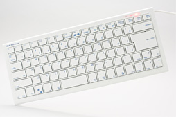 画像ギャラリー No.010のサムネイル画像 / 10キーレス&パンタグラフ式ゲーマー向けキーボード「BFKB88PC」レビュー。とにかく小さくて使えるのが欲しいならこれだ