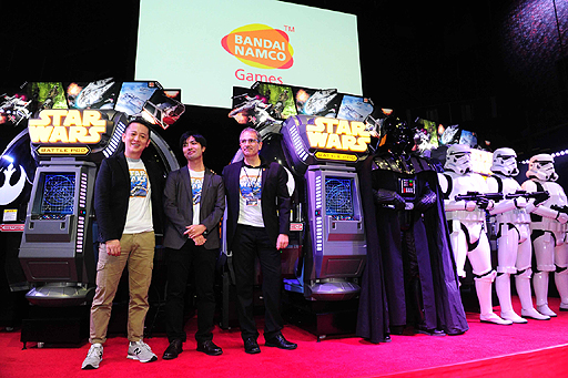画像ギャラリー No.004のサムネイル画像 / ドームスクリーン×「スター・ウォーズ」の組み合わせがアツいアーケード用シューティング「STAR WARS BATTLE POD」が発表