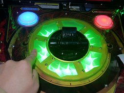 画像ギャラリー No.008のサムネイル画像 / 「モンスト」がついにアーケードに進出! 「モンスターストライク MULTI BURST」ロケーションテストをレポート