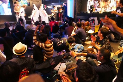 画像ギャラリー No.008のサムネイル画像 / 「ヴァンパイアセイヴァー」の3on3大会「Judgement Day 6」レポート。稼働21年目の優勝は,リネ選手/海の子選手/こめまる選手によるチーム「DDCばけーしょん」の手に