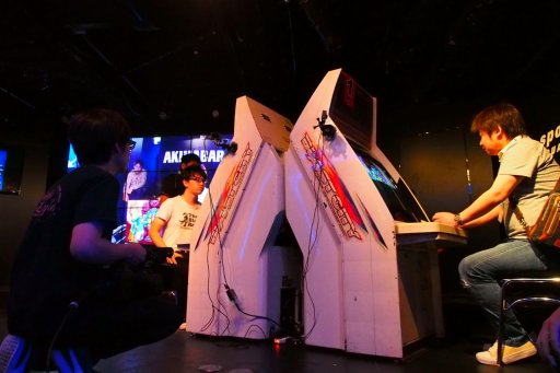 画像ギャラリー No.014のサムネイル画像 / 「ヴァンパイアセイヴァー」の3on3大会「Judgement Day 6」レポート。稼働21年目の優勝は,リネ選手/海の子選手/こめまる選手によるチーム「DDCばけーしょん」の手に