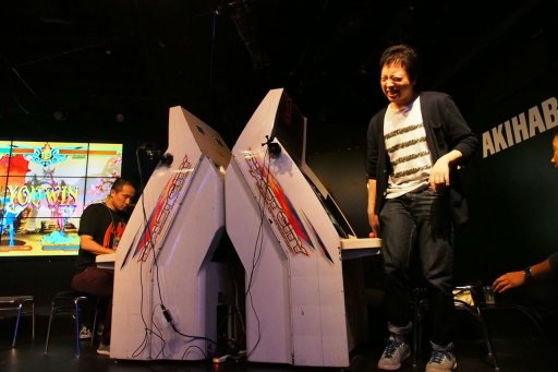 画像ギャラリー No.050のサムネイル画像 / 「ヴァンパイアセイヴァー」の3on3大会「Judgement Day 6」レポート。稼働21年目の優勝は,リネ選手/海の子選手/こめまる選手によるチーム「DDCばけーしょん」の手に