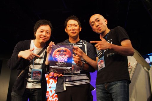 画像ギャラリー No.055のサムネイル画像 / 「ヴァンパイアセイヴァー」の3on3大会「Judgement Day 6」レポート。稼働21年目の優勝は,リネ選手/海の子選手/こめまる選手によるチーム「DDCばけーしょん」の手に