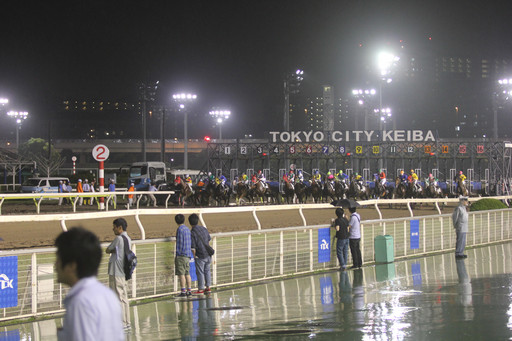 画像ギャラリー No.006のサムネイル画像 / 東京シティ競馬で「Winning Post」の冠レースが開催。会場内には特設ブースも設置され,豪華賞品が当たる抽選会も