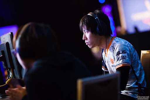 画像ギャラリー No.011のサムネイル画像 / 「ストリートファイターV」の公式世界大会「Capcom Cup 2017」本戦が開幕。最終日に進出する8人が決定した2日目Twitterまとめ
