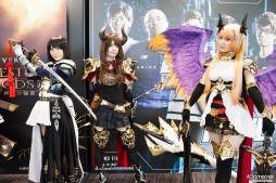 画像ギャラリー No.004のサムネイル画像 / CyberZのe-Sportsイベント「RAGE Vol.4 GRAND FINALS」,「ストリートファイターV」部門フォトレポート。優勝はふ〜ど選手の手に