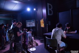画像ギャラリー No.006のサムネイル画像 / CyberZのe-Sportsイベント「RAGE Vol.4 GRAND FINALS」,「ストリートファイターV」部門フォトレポート。優勝はふ〜ど選手の手に