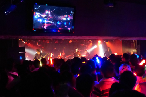 画像ギャラリー No.003のサムネイル画像 / 新生Falcom jdk BANDの初ライブ「Falcom jdk BAND θ（シータ） Live」が開催。アイドルユニット「リアル☆SPiKA」も参戦し，全16曲を熱演
