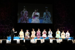 画像ギャラリー No.017のサムネイル画像 / 「アイドルマスター シンデレラガールズ」，「デレラジA」公録イベントをレポ。武内さんがイジり倒され，桜咲さんが恐怖を呼ぶ!?
