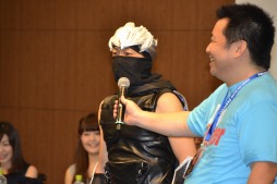 画像ギャラリー No.007のサムネイル画像 / 「DEAD OR ALIVE FESTIVAL」のフォト&コスプレイベントをレポート。本物そっくりのバース登場に会場は騒然