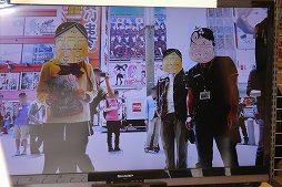 画像ギャラリー No.007のサムネイル画像 / 道行く人の顔を「力士シール」が侵食！　「CHAOS;CHILD」の“ユーザー体感型イベント”をレポート