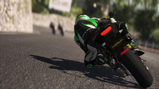 画像ギャラリー No.018のサムネイル画像 / バイクシム「RIDE」のメディアブリーフィングが開催。元MotoGPライダーの中野真矢さんが,そのリアルさを絶賛した会場の模様をレポート