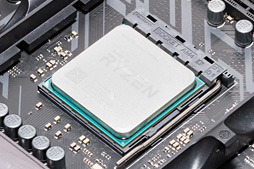 画像ギャラリー No.053のサムネイル画像 / Ryzenはなぜ「ゲーム性能だけあと一歩」なのか? テストとAMD担当者インタビューからその特性と将来性を本気で考える