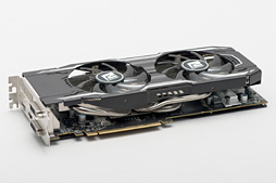 画像ギャラリー No.002のサムネイル画像 / PowerColorオリジナルクーラー搭載の「AXR9 380X 4GBD5-PPDHE」を試す。2016年を迎え,R9 380Xの立ち位置は変わったか