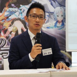 画像ギャラリー No.003のサムネイル画像 / スマホアプリ完全連動型TCG「銀鍵のアルカディアトライブ」制作発表会レポート。アバター要素などゲームシステムの一端が明らかに