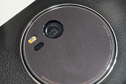 画像ギャラリー No.015のサムネイル画像 / 「ZenFone Zoom」テストレポート。光学ズームがウリのASUS製スマートフォンはゲームも意外にいける?