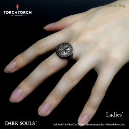 画像ギャラリー No.011のサムネイル画像 / 「DARK SOULS」シリーズの「スズメバチの指輪」がアクセサリーとして登場