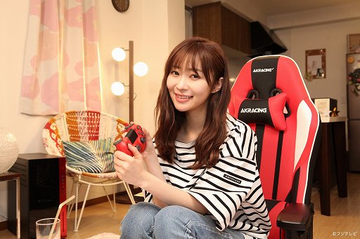 画像ギャラリー No.001のサムネイル画像 / AKRacingが4月1日22:54からフジテレビで放送の「さっしーのe部屋」に提供