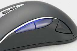 画像ギャラリー No.011のサムネイル画像 / 「EDGE 101」レビュー前編。HORI初のPCゲーマー向けマウス,その外観と握りやすさをチェックする