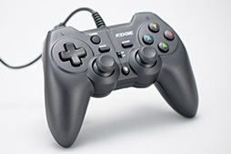 画像ギャラリー No.003のサムネイル画像 / HORIのPC用ゲームパッド「EDGE 301」は,「Xbox 360 Controller」を置き換える新標準になれるか
