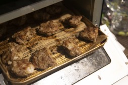 画像ギャラリー No.009のサムネイル画像 / D＆D公式料理本「ヒーローズ・フィースト」，実食レポート。中世料理専門家の監修でお贈りする，お手軽ファンタジー飯