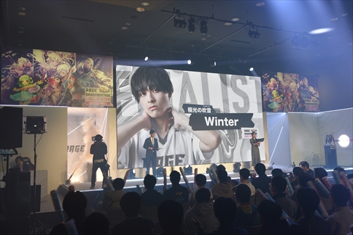 画像ギャラリー No.012のサムネイル画像 / 「RAGE Shadowverse 2023 Winter」GRAND FINALSレポート。10時間を超える激闘を制したのはThx｜さけまん選手