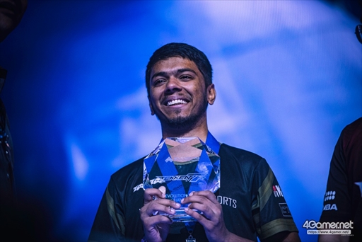 画像ギャラリー No.006のサムネイル画像 / ［EVO2019］「鉄拳7」部門優勝はパキスタンの英雄，Arslan Ash選手。EVO Japan 2019に続き，ビッグタイトルを獲得した