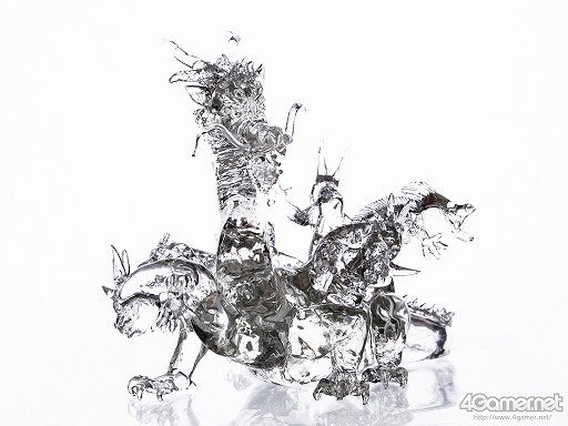 画像ギャラリー No.016のサムネイル画像 / 「GOD WARS 〜時をこえて〜」発売記念企画！　アオメ役の原 由実さんとタクティクスRPG好きの結さんに，“和”つながりでキツネの飴細工に挑戦してもらった