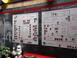 画像ギャラリー No.007のサムネイル画像 / 「スター・ウォーズ/銀河の英雄」のクイズキャンペーン当選者が制作スタジオを訪問