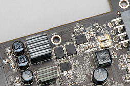 画像ギャラリー No.036のサムネイル画像 / Sapphire渾身のRX 480カード「NITRO＋」レビュー。メモリ容量8GB版と4GB版にはそれぞれ異なる個性があった