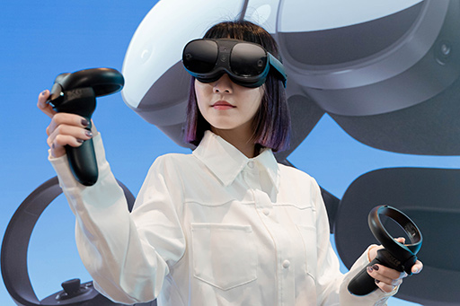 画像ギャラリー No.002のサムネイル画像 / 新型ハイエンドVR HMD「VIVE XR Elite」を西川善司が体験。優れたVR体験が可能な完成度の高さに唸らされる