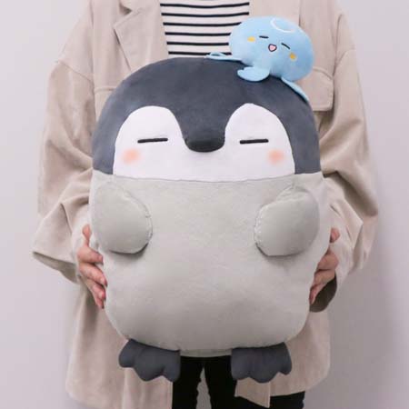 画像ギャラリー No.001のサムネイル画像 / 「トレバ」限定プライズ，“コウペンちゃん　おおきなぬいぐるみ〜向こう見ズクラゲといっしょ〜”が7月10日に登場
