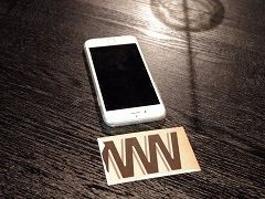街巡りイベントアトラクション「ロケなぞ」が発表されたナムコの「リアルゲーム新事業展開　メディア向け発表会」をレポート