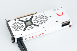画像ギャラリー No.045のサムネイル画像 / 「Radeon RX Vega 64 Liquid Cooled Edition」レビュー。動作クロックがより高く消費電力の大きい簡易液冷版はどれだけ速いのか