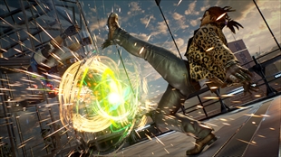 画像ギャラリー No.004のサムネイル画像 / 「鉄拳7」，家庭用追加キャラクター「エディ」の参戦トレイラーを公開。新規ステージ「ARENA」と「G CORP.HELIPAD」の公開も