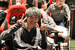 画像ギャラリー No.002のサムネイル画像 / 「PUBG JAPAN SERIES Season1 Grade1」,SunSister Suicider'sが4度のドン勝で総合1位に。歴戦チームの明暗が分かれたDAY3レポート