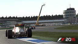 画像ギャラリー No.011のサムネイル画像 / 「F1 2016」,ダニエル・リカルド氏とジョリオン・パーマー氏によるバクー市街地サーキットのプレイ動画が公開