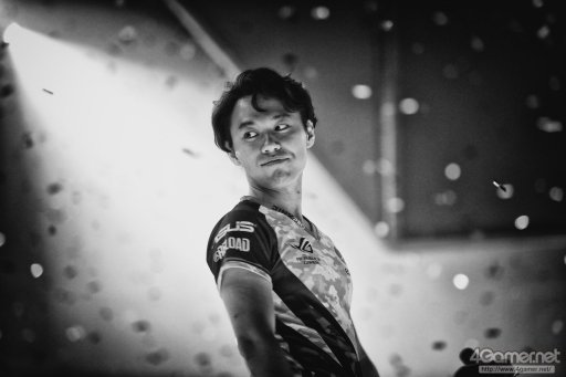 画像ギャラリー No.086のサムネイル画像 / ［EVO2017］「UMvC3」「BBCF」など5種目の優勝者が決定する最終日Twitterまとめ。4種目の優勝者が決定，「ストV」には日本人選手5名が出場