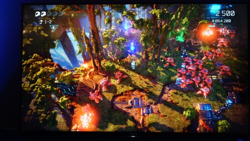 画像ギャラリー No.003のサムネイル画像 / 「RESOGUN」のHousemarqueが贈る新作「Nex Machina」プレイレポート。アーケードライクな楽しさはそのままに，新しい表現に挑んだ意欲作