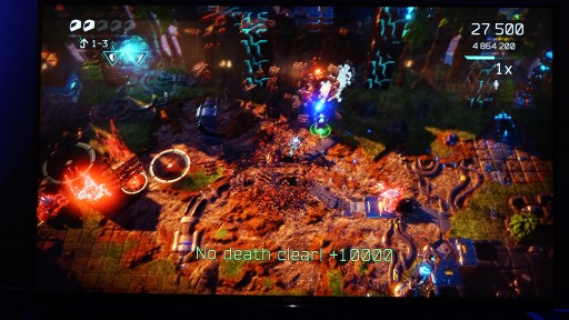 画像ギャラリー No.007のサムネイル画像 / 「RESOGUN」のHousemarqueが贈る新作「Nex Machina」プレイレポート。アーケードライクな楽しさはそのままに，新しい表現に挑んだ意欲作