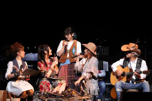 画像ギャラリー No.008のサムネイル画像 / 「ワイルドアームズ」シリーズの名曲が鳴り響いた「Score Re;fire #1 〜WILD ARMS Vocal Songs Concert〜」レポート。2人の歌姫が“渡り鳥”達を魅了した