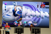 画像ギャラリー No.014のサムネイル画像 / Nintendo Switch 体験会の「ARMS」紹介ステージをレポート。椿姫彩菜さんが特訓を受けて“ARMSレディ＆ボーイ”に挑戦