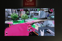 画像ギャラリー No.021のサムネイル画像 / 「Splatoon2」のステージイベント「イカ研究所 新イカ発見報告会」をレポート。流行や新ブキなど，前作から2年後の“イカ達”の生態が明かされる