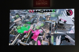 画像ギャラリー No.023のサムネイル画像 / 「Splatoon2」のステージイベント「イカ研究所 新イカ発見報告会」をレポート。流行や新ブキなど，前作から2年後の“イカ達”の生態が明かされる