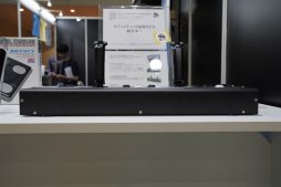 画像ギャラリー No.005のサムネイル画像 / ［TGS 2019］祝・「ツインスティック量産モデル」お披露目。三和電子ブースの実機展示を写真多めで紹介