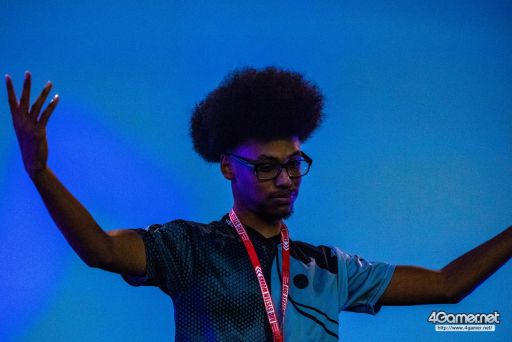 画像ギャラリー No.072のサムネイル画像 / ［EVO2018］戦いが佳境を迎えた「EVO2018」，2日目Twitterまとめ。「ストV」部門4名ほか，計11名の日本人選手が決勝へ進出