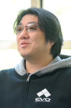 画像ギャラリー No.003のサムネイル画像 / “スーパー厨二病大戦”でアークゲーを世界へ。RWBYも参戦の「BLAZBLUE CROSS TAG BATTLE」，森 利道氏＆石渡太輔氏クロスインタビュー