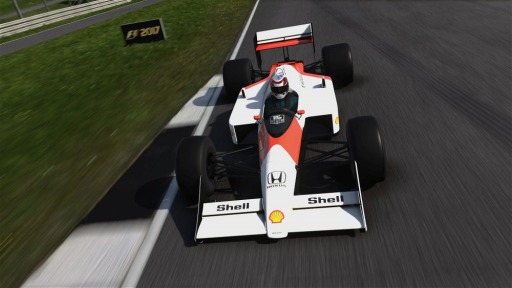 画像ギャラリー No.002のサムネイル画像 / 「F1 2017」，クラシックF1マシンを収録したトレイラーを公開。夜のモナコサーキットもお披露目
