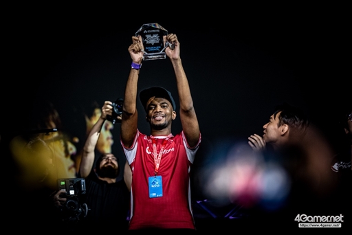 画像ギャラリー No.003のサムネイル画像 / ［EVO2018］自分を信じ続け，つかんだ栄光――「ストリートファイターV AE」部門優勝，ProblemX選手インタビュー