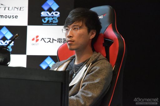 画像ギャラリー No.032のサムネイル画像 / ［EVO Japan］「KOF XIV」「SC6」部門の決勝が行われるDay2レポートまとめ。「SFV AE」「鉄拳7」「GGXrd REV 2」「BBTAG」ではTOP8が決定